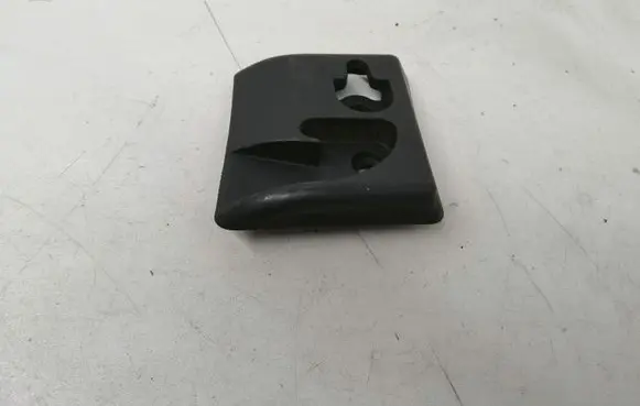 Mercedes-Benz Vito Viano W639 Parcel shelf load cover mount bracket A6398150114