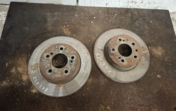 Mercedes-Benz CLK A209 C209 Rear brake disc