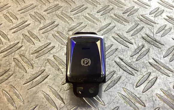 Nissan Qashqai Hand parking brake switch 14811SN