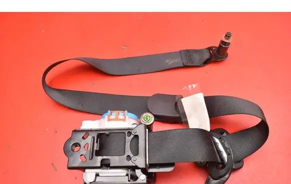 Hyundai Kona I Front seatbelt 88820J9100