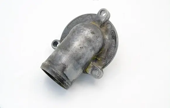 Mercedes-Benz E W210 Thermostat housing 1112030375