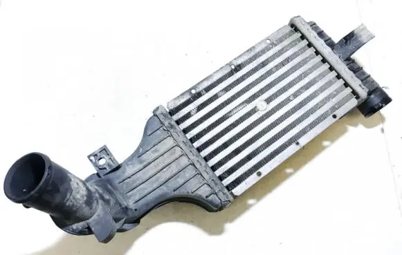 Opel Zafira A Intercooler radiator 24406701 57965