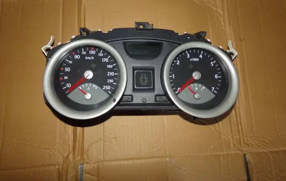 Renault Megane II Speedometer (instrument cluster) 8200364007