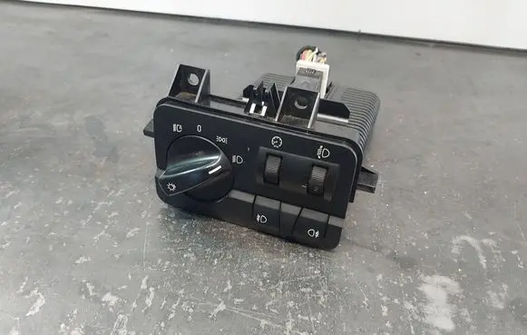 BMW 3 E46 Light switch 6936821