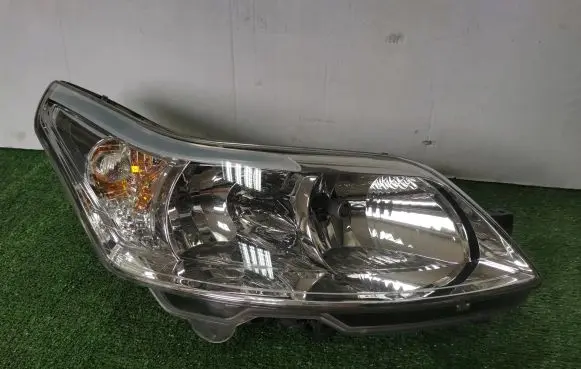 Citroen C4 I Headlight/headlamp 89037600