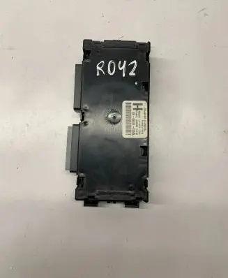 Ford Mustang VI Other devices CR3319980AB