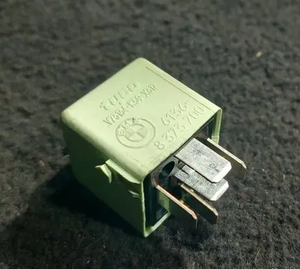 Mini One - Cooper R50 - 53 Other relay V23134K59X312 8373700 6136