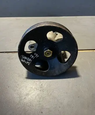 Hyundai Coupe Power steering pump 