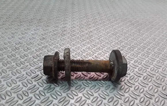 Volvo V70 Rear suspension camber bolt 