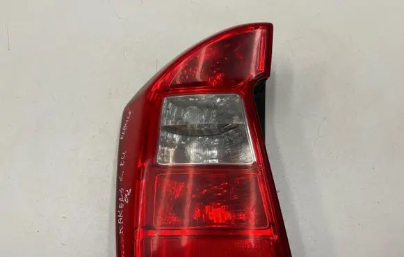 KIA Carens II Rear/tail lights 924011D0
