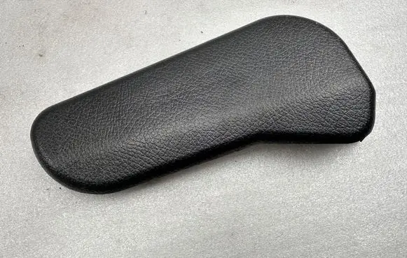 Mercedes-Benz GL X166 Seat trim A1669107404