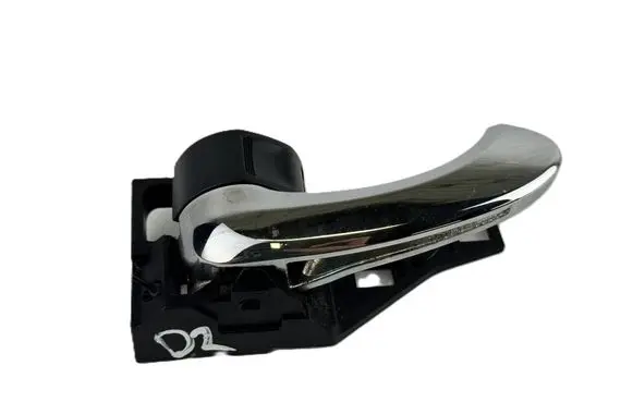 Toyota RAV 4 (XA30) Front door interior handle