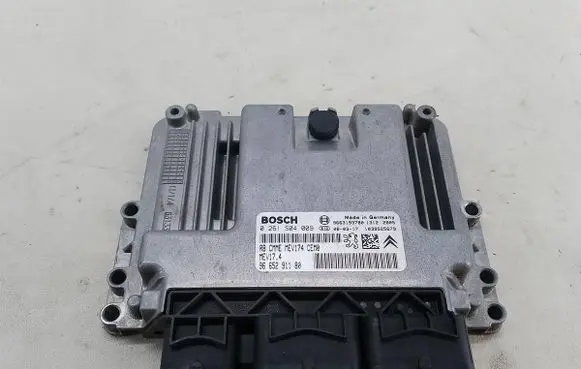 Peugeot 308 Engine control unit/module ECU 9665291180