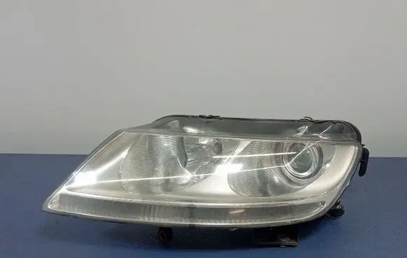 Volkswagen Phaeton Headlight/headlamp