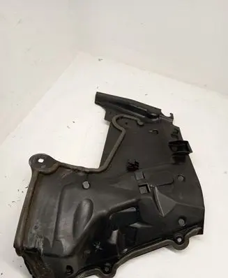 Mercedes-Benz C W205 Other engine bay part A2056200140