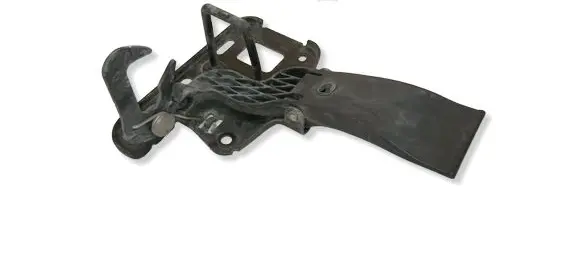 Audi A5 8T 8F Engine bonnet/hood lock/latch loop/hook 8T0823480