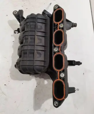 Toyota Auris 150 Intake manifold