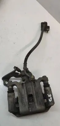 Hyundai Kona I Rear brake caliper