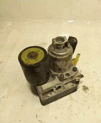 Toyota Prius (XW20) ABS Pump 4451047050 RD111375