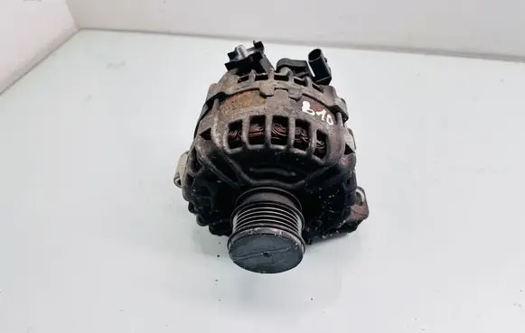 Volvo V70 Generator/alternator 30659131