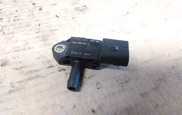 Audi A5 Sportback 8TA Exhaust gas pressure sensor 04L906051C