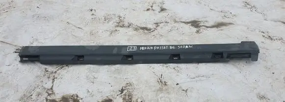 Volkswagen PASSAT B6 Front sill (body part) 3C0853856B