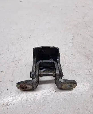 Mercedes-Benz ML W163 Rear door upper hinge