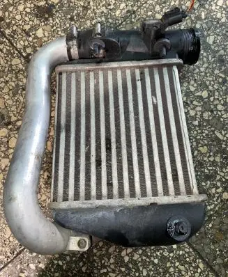 Audi A6 S6 C6 4F Intercooler radiator 4F0145805E