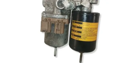 Toyota Auris E180 Brake booster 4707012010 4707012020