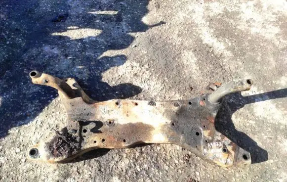 Dodge Caliber Front subframe