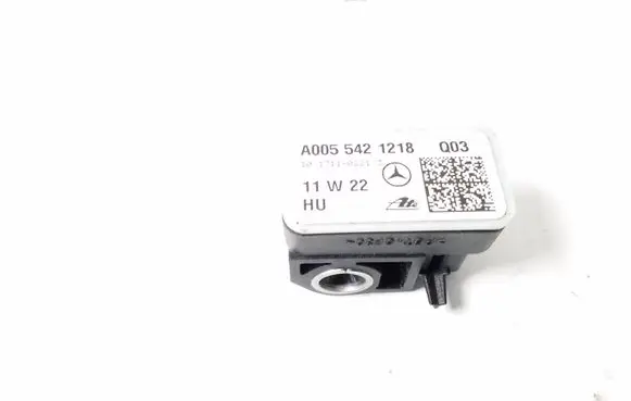 Mercedes-Benz GL X164 Airbag deployment crash/impact sensor A0055421218