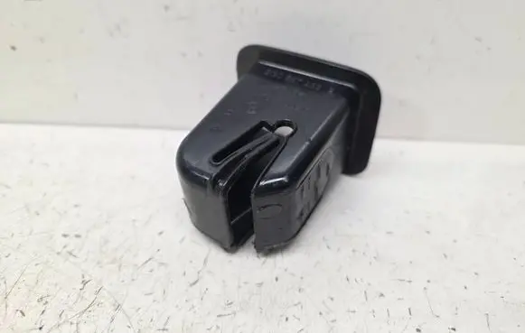 Skoda Kamiq ISOFIX Bracket 2G0887233 2G0887233BCWM