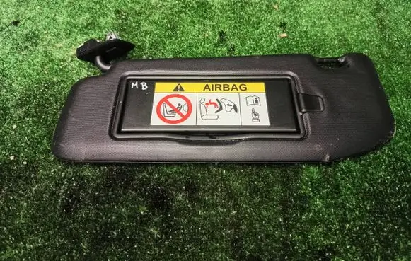 Opel Mokka B Sun visor