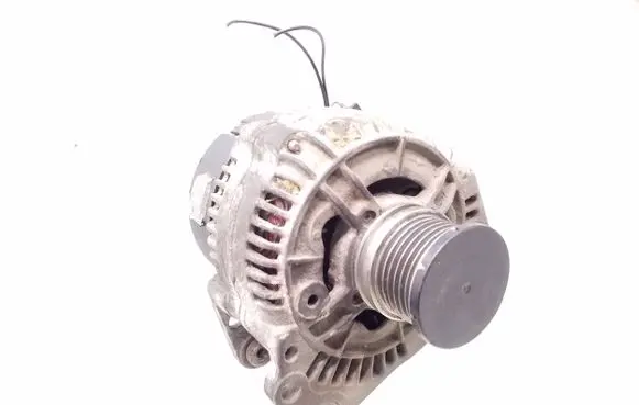 Volkswagen PASSAT B4 Generator/alternator F22535511 F22882491