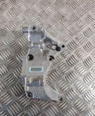 Volvo S60 Generator/alternator bracket 31430704 P31430704 H1133