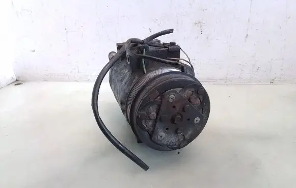 Audi A6 S6 C4 4A Air conditioning (A/C) compressor (pump)