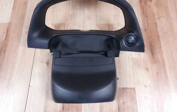 Mazda 3 III Steering wheel column trim BADE60221