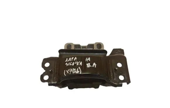 Audi A1 Engine mount bracket 2Q0199555AE