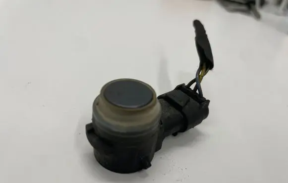 Mercedes-Benz E W212 Parking PDC sensor A0009059300