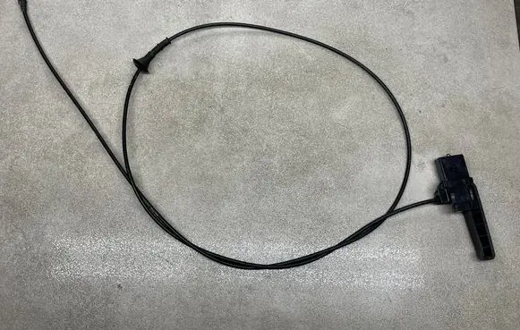 Opel Zafira C Engine bonnet/hood lock release cable 20836102