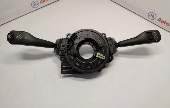 Steering wheel axle set