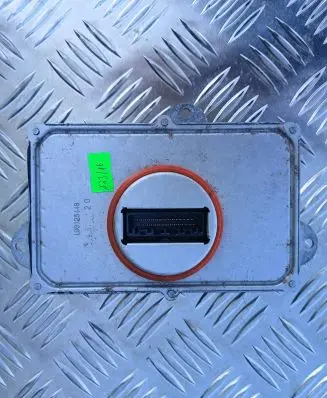 Peugeot 5008 LED ballast control module L90208152