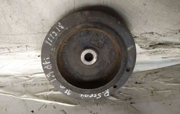 Renault Scenic I Crankshaft pulley