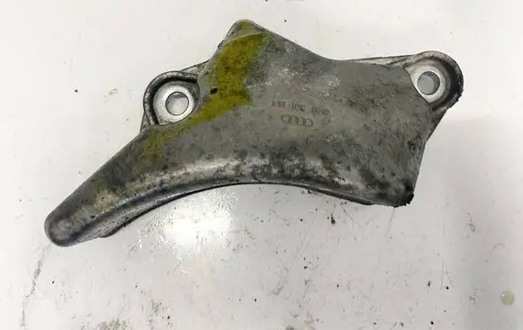 Audi A7 S7 4G Engine mounting bracket 0b5301184
