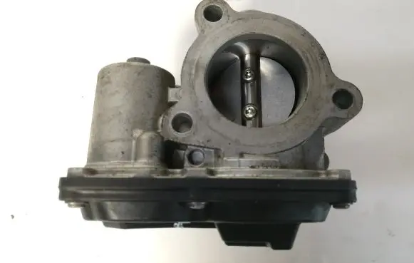 Ford Focus Throttle valve 50989002