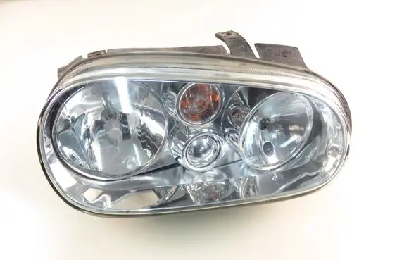 Volkswagen Golf IV Headlight/headlamp
