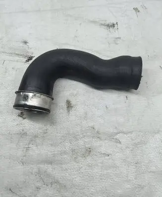 Skoda Yeti (5L) Intercooler hose/pipe 1K0145834AM