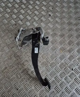 Hyundai Sonata Brake pedal DK1A0008