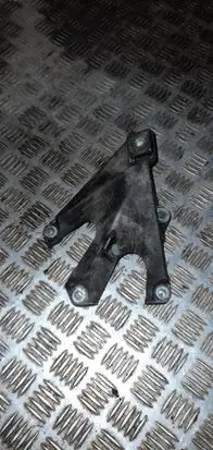 Audi A4 S4 B6 8E 8H Engine mounting bracket 8E0199307