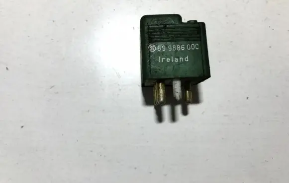 Mercedes-Benz E W124 Other relay 0015429619 899886000